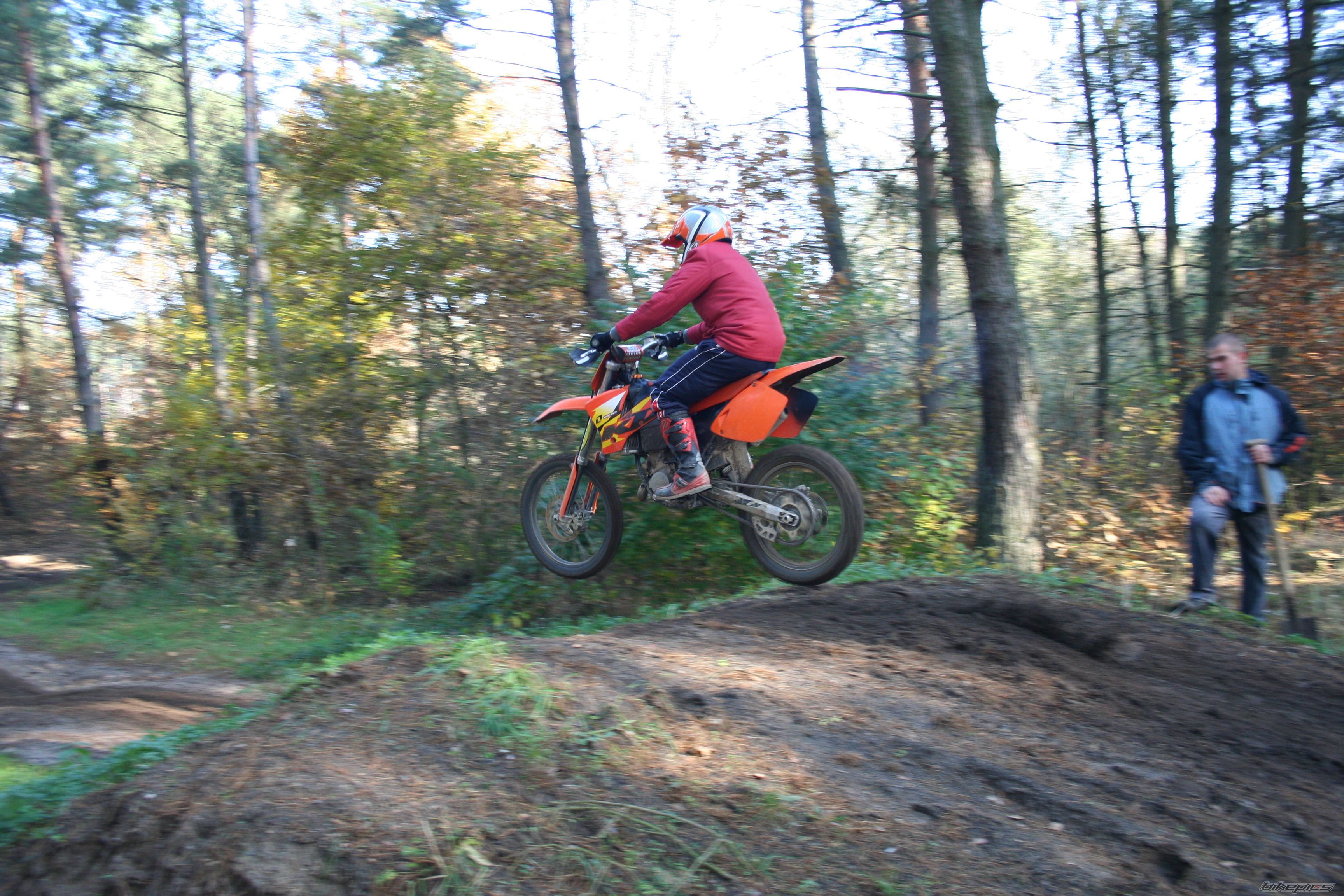 Bike Photo 1878095