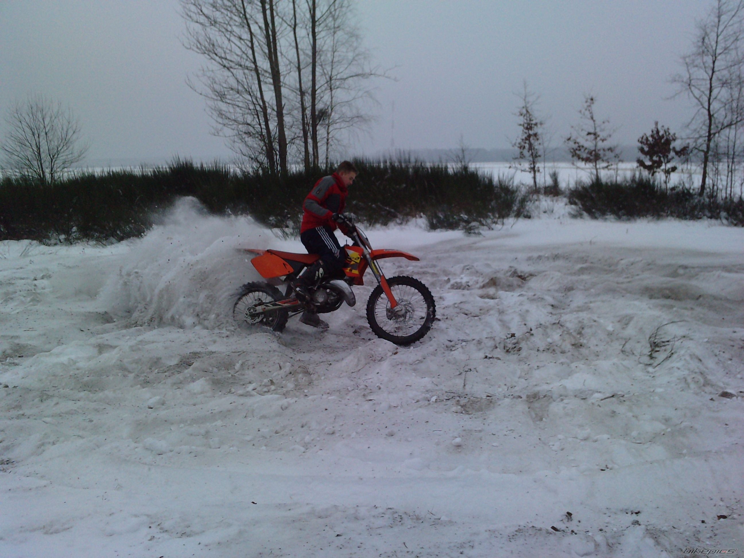 Bike Photo 1878135