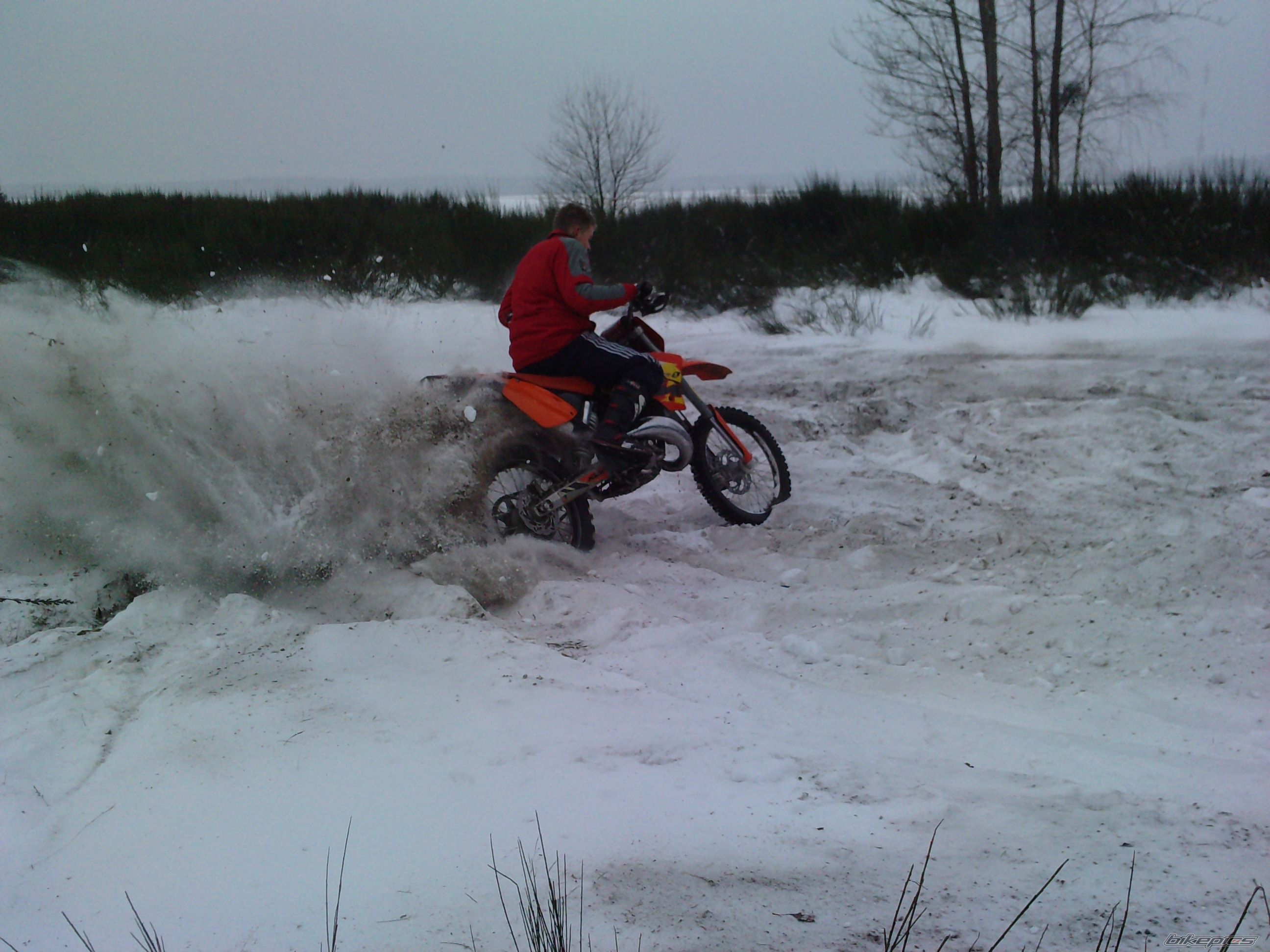 Bike Photo 1878136
