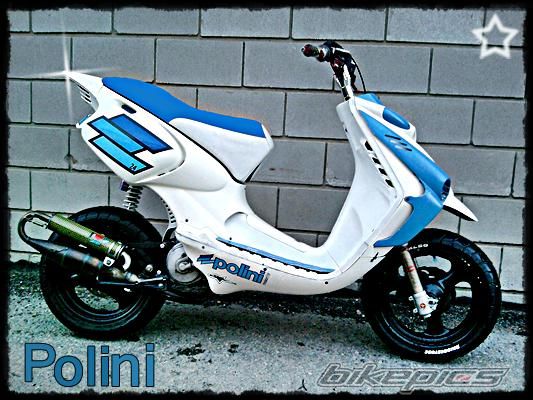 Photo 1878140