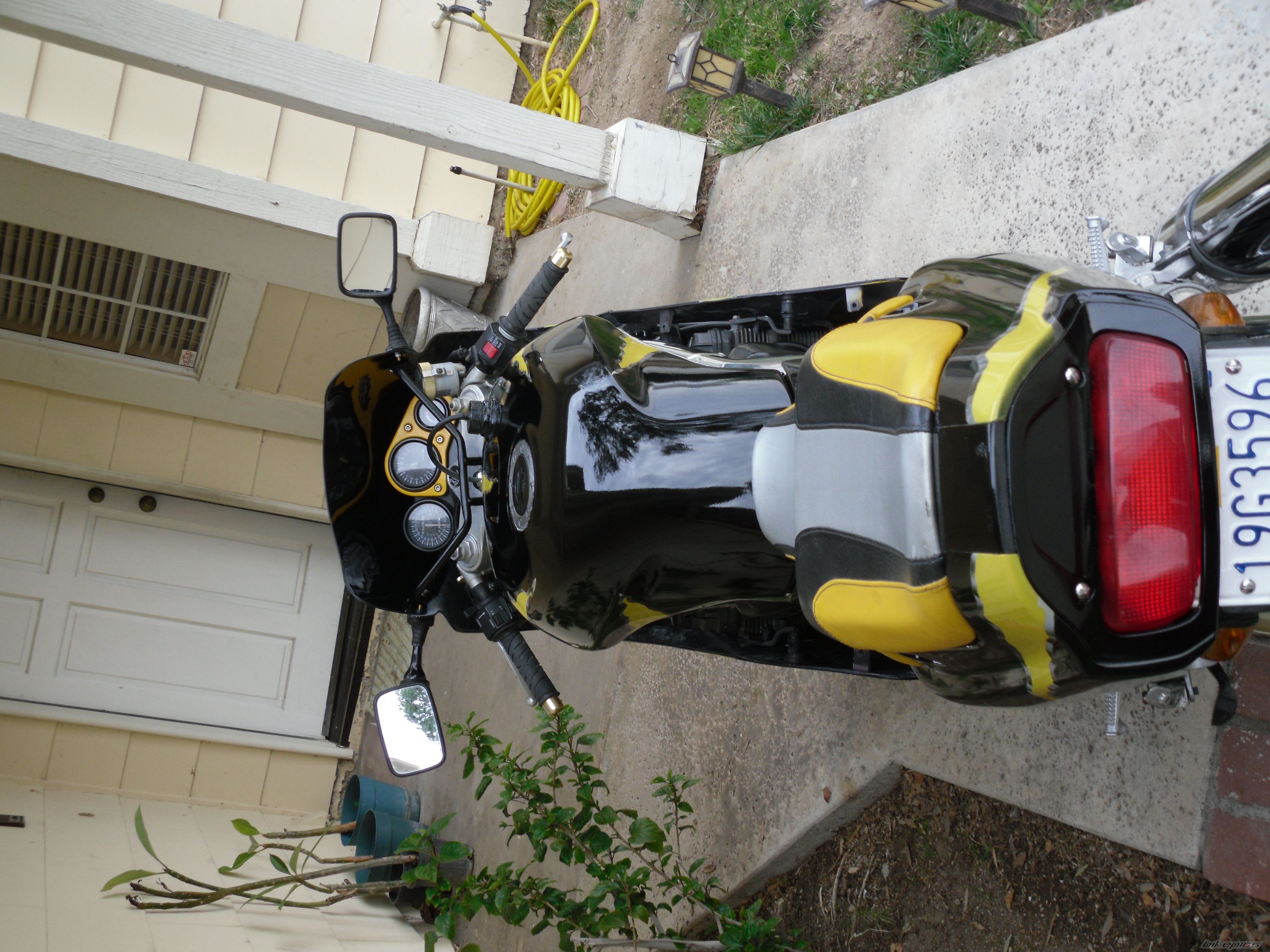 Photo 1878227