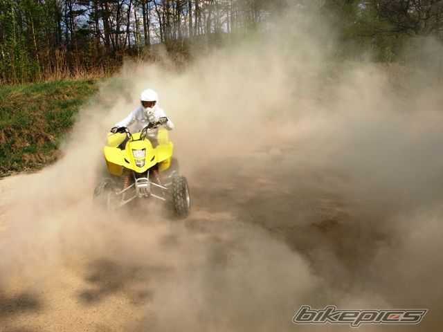 Photo 1878279