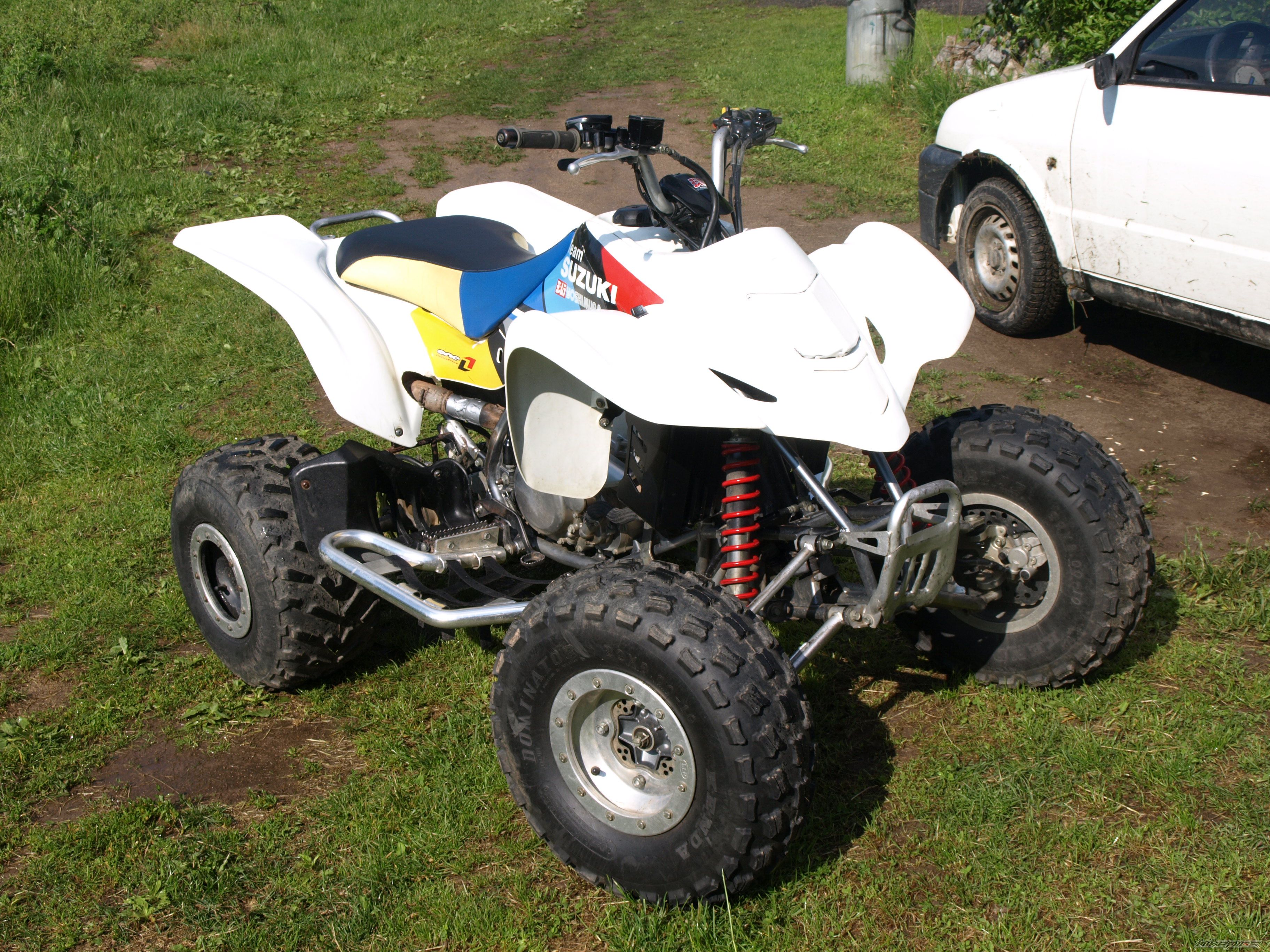 Photo 1878284