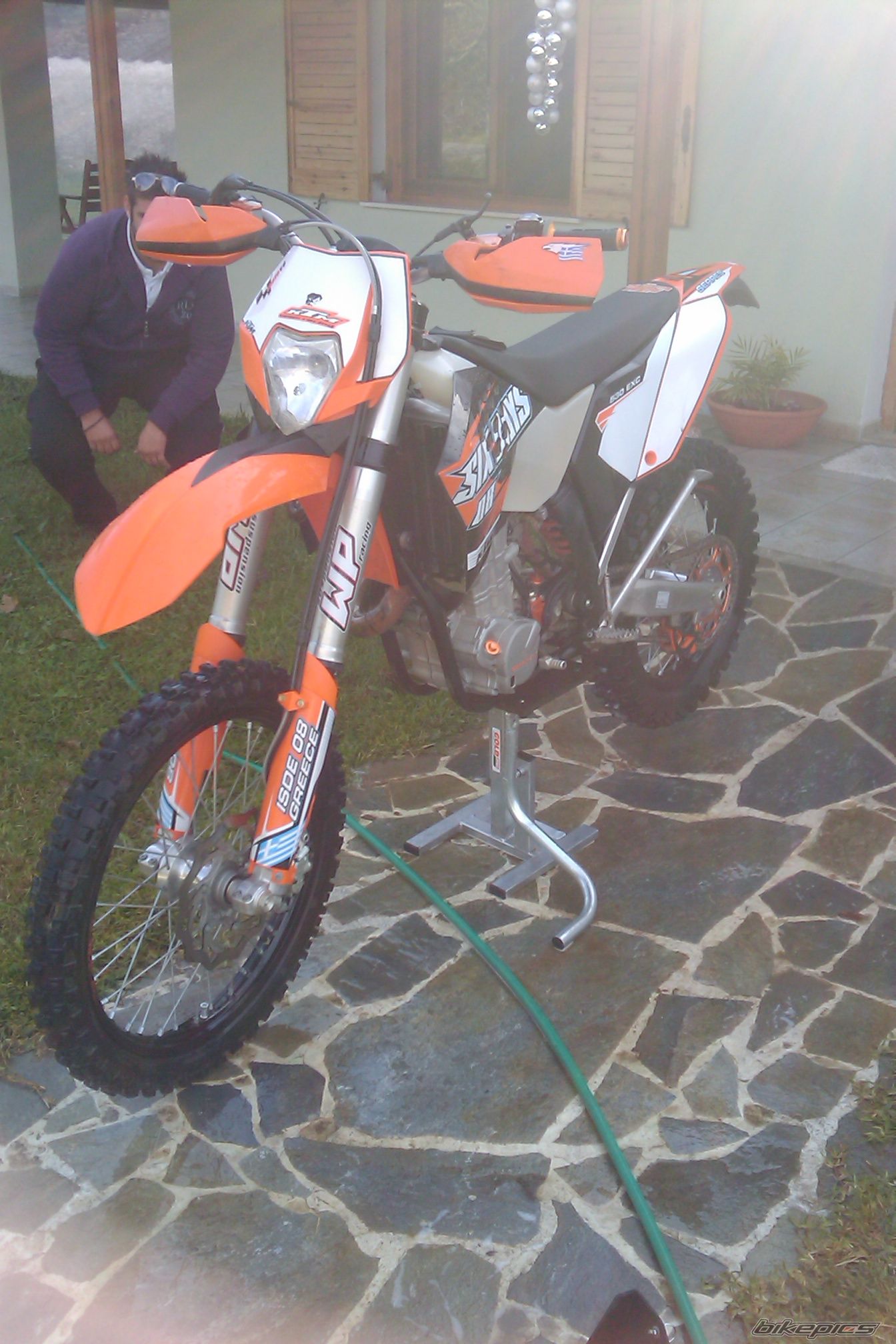 Photo 1878571