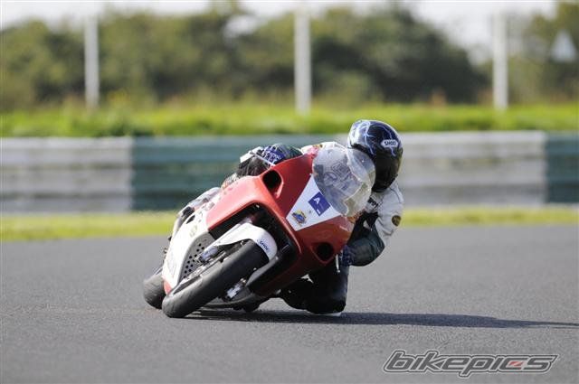 Photo 1878592