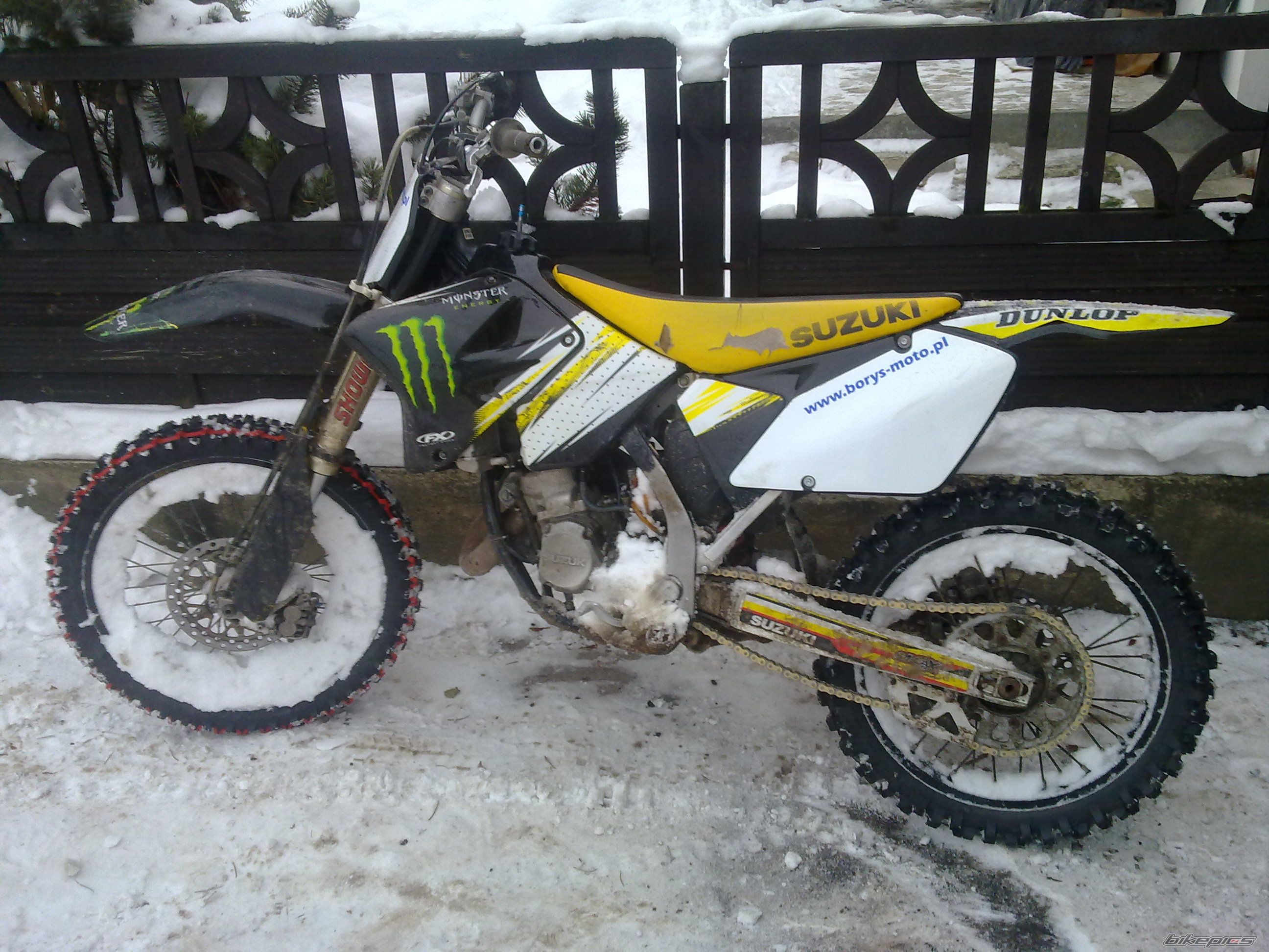 Photo 1878604