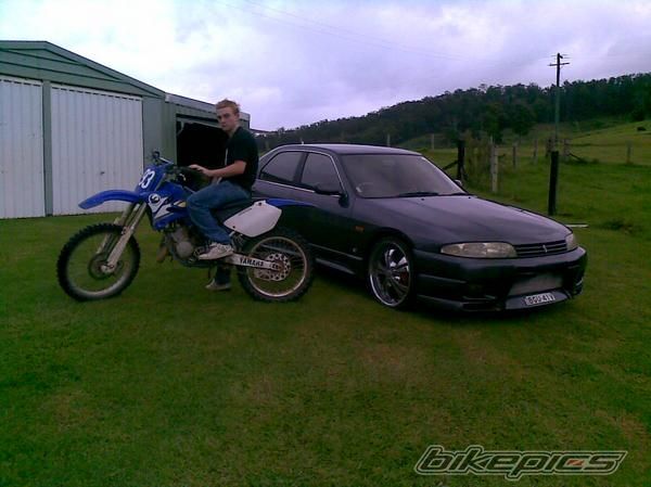 Photo 1878627