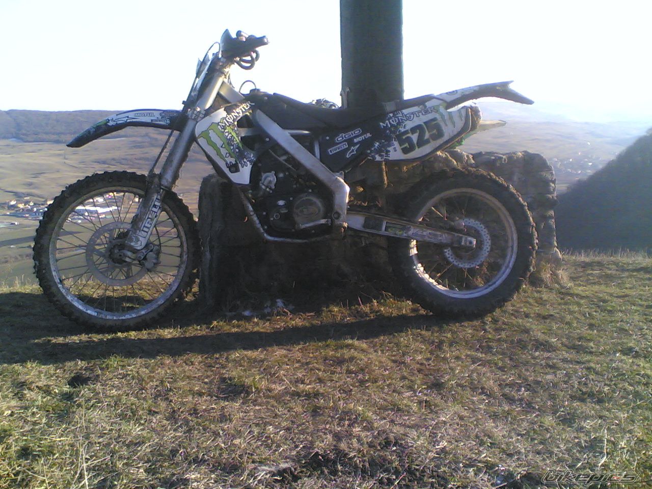 Photo 1878652