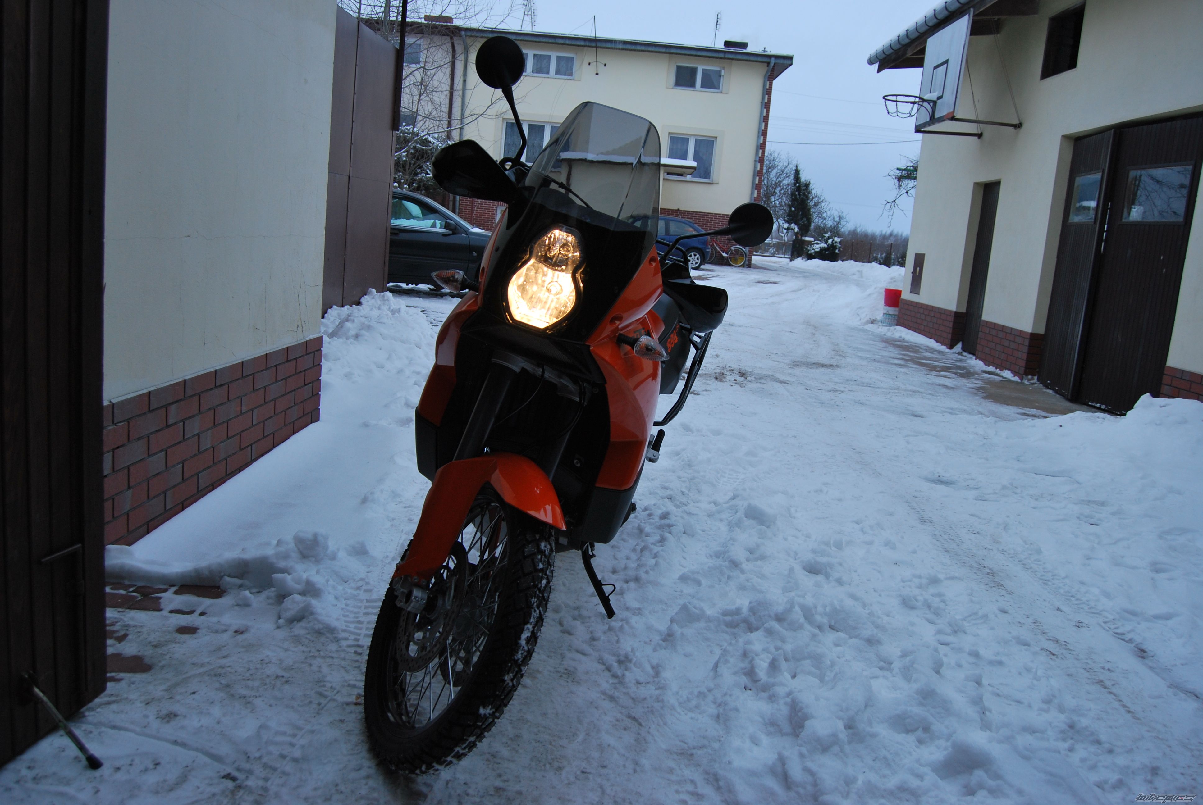 Photo 1878673