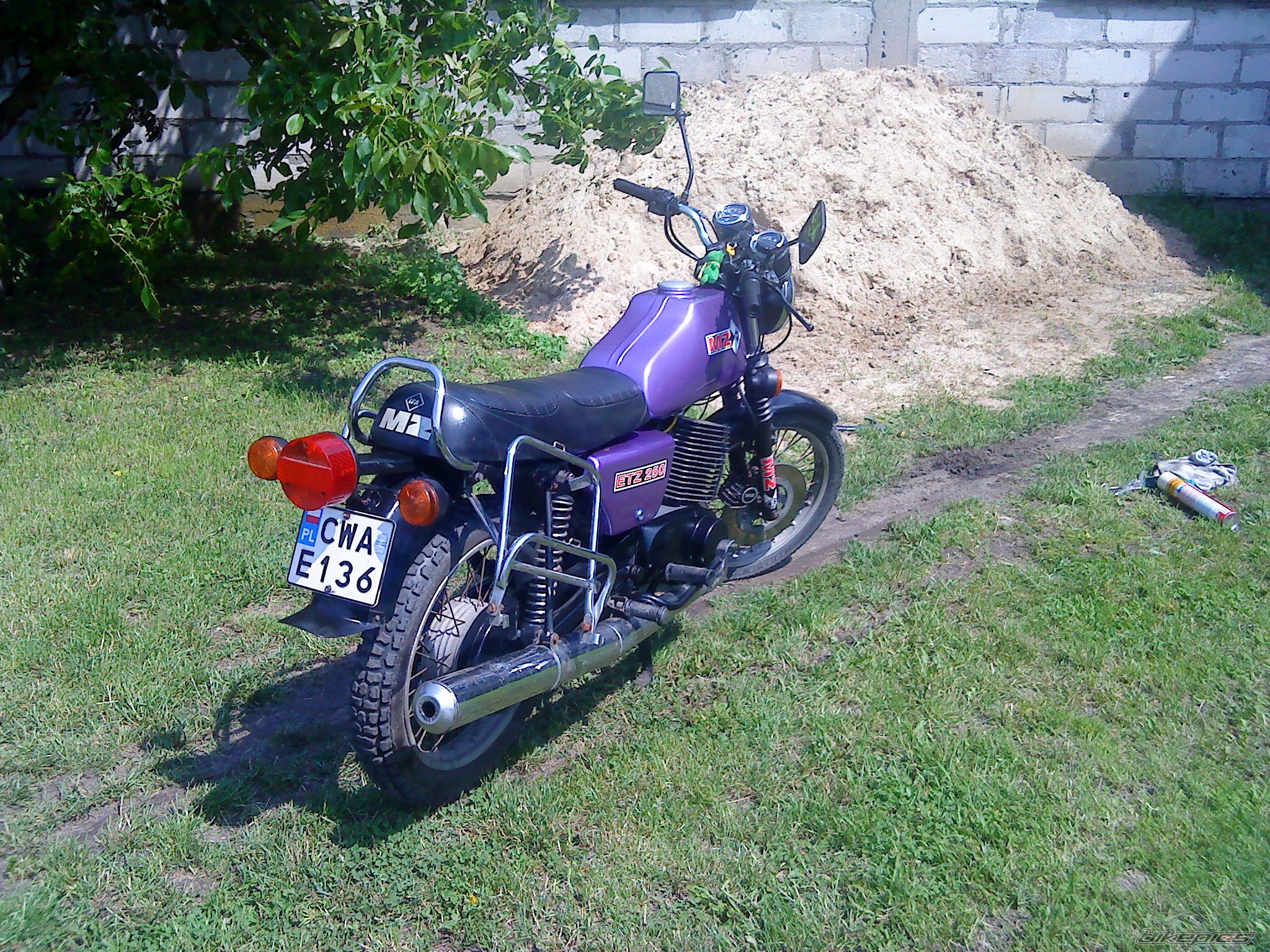 Photo 1878714
