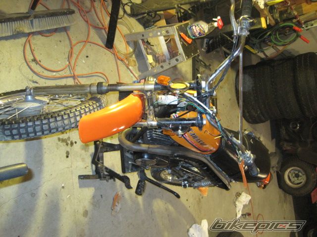 Photo 1878819