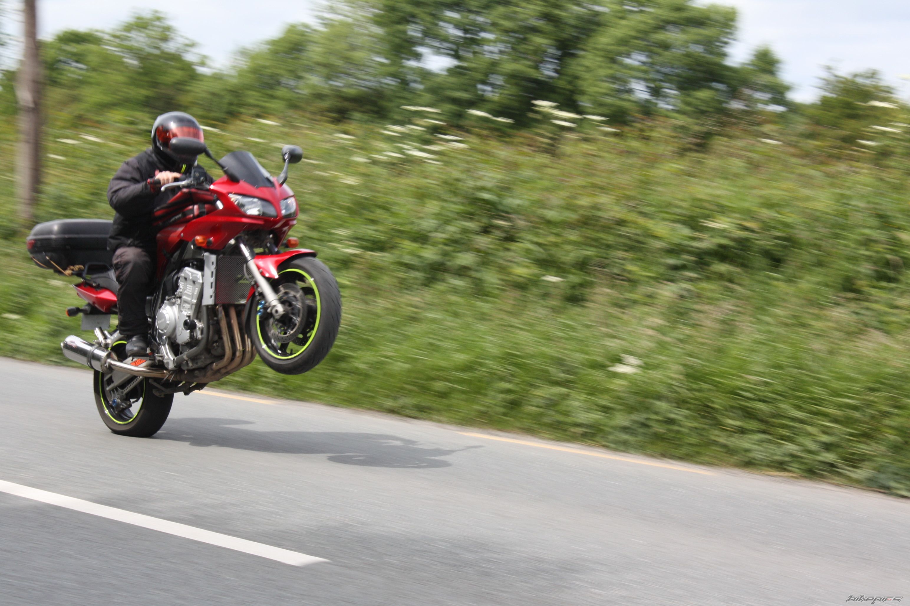 Bike Photo 1878896