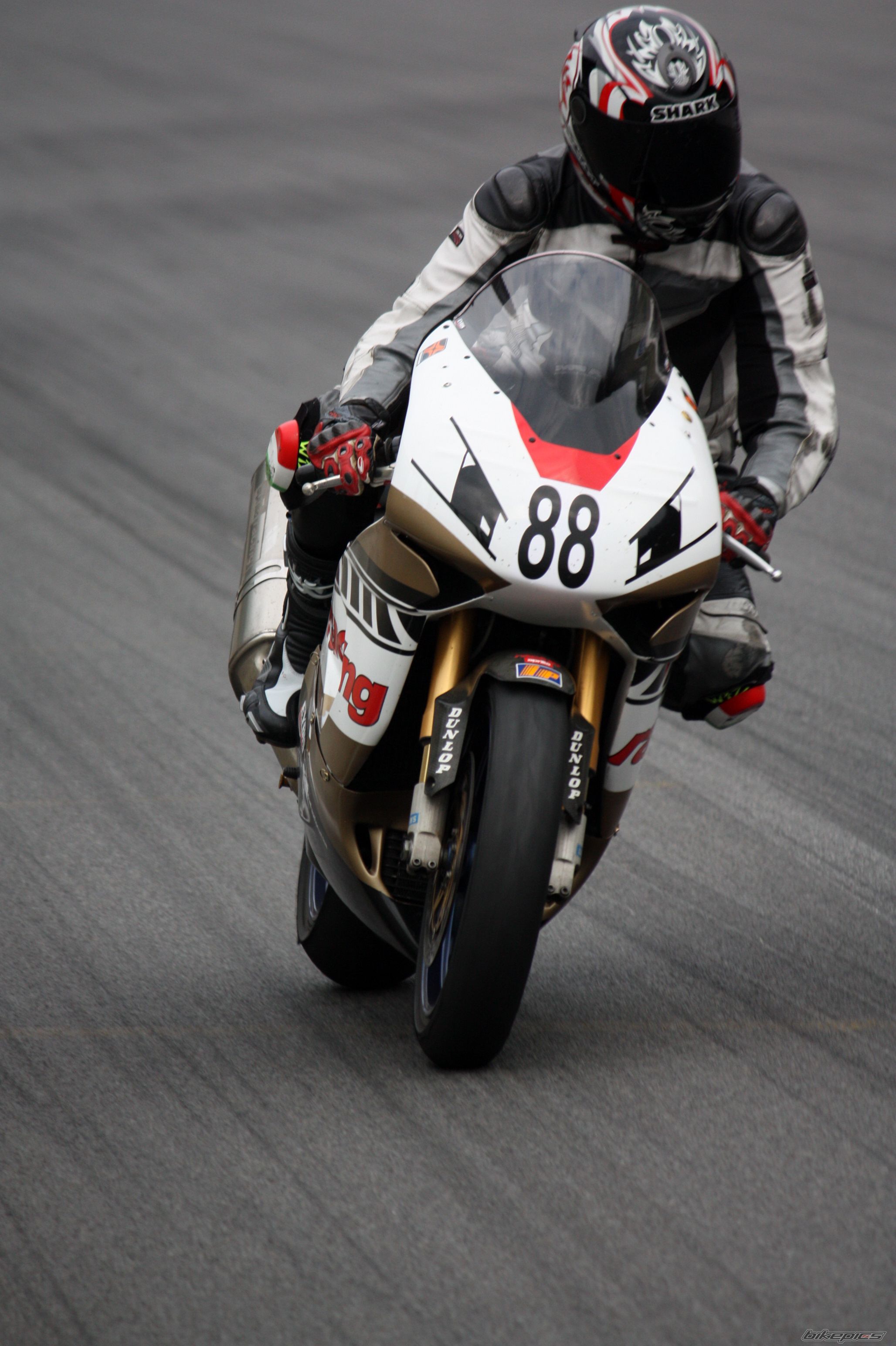 Bike Photo 1879393
