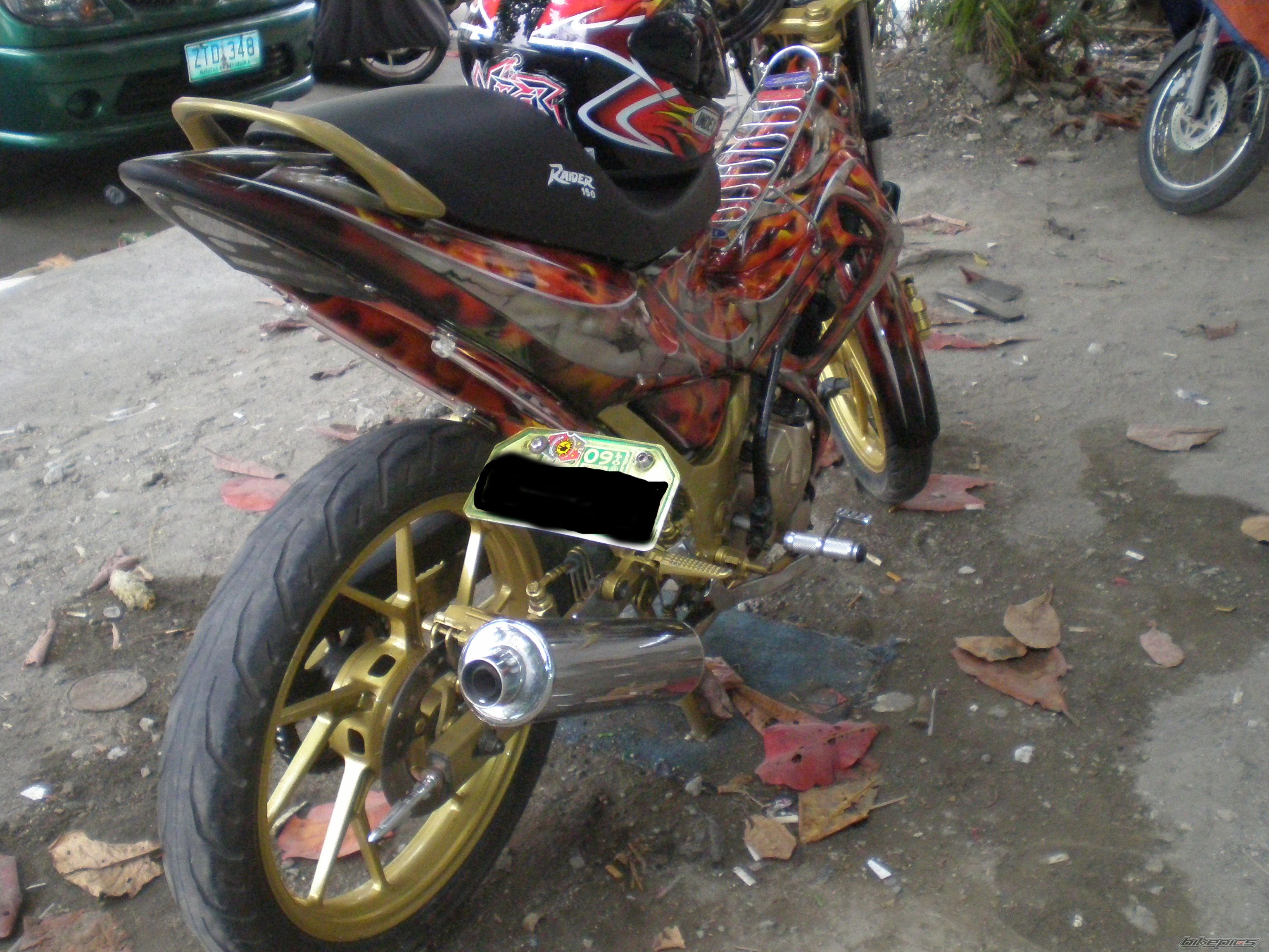 Bike Photo 1879396