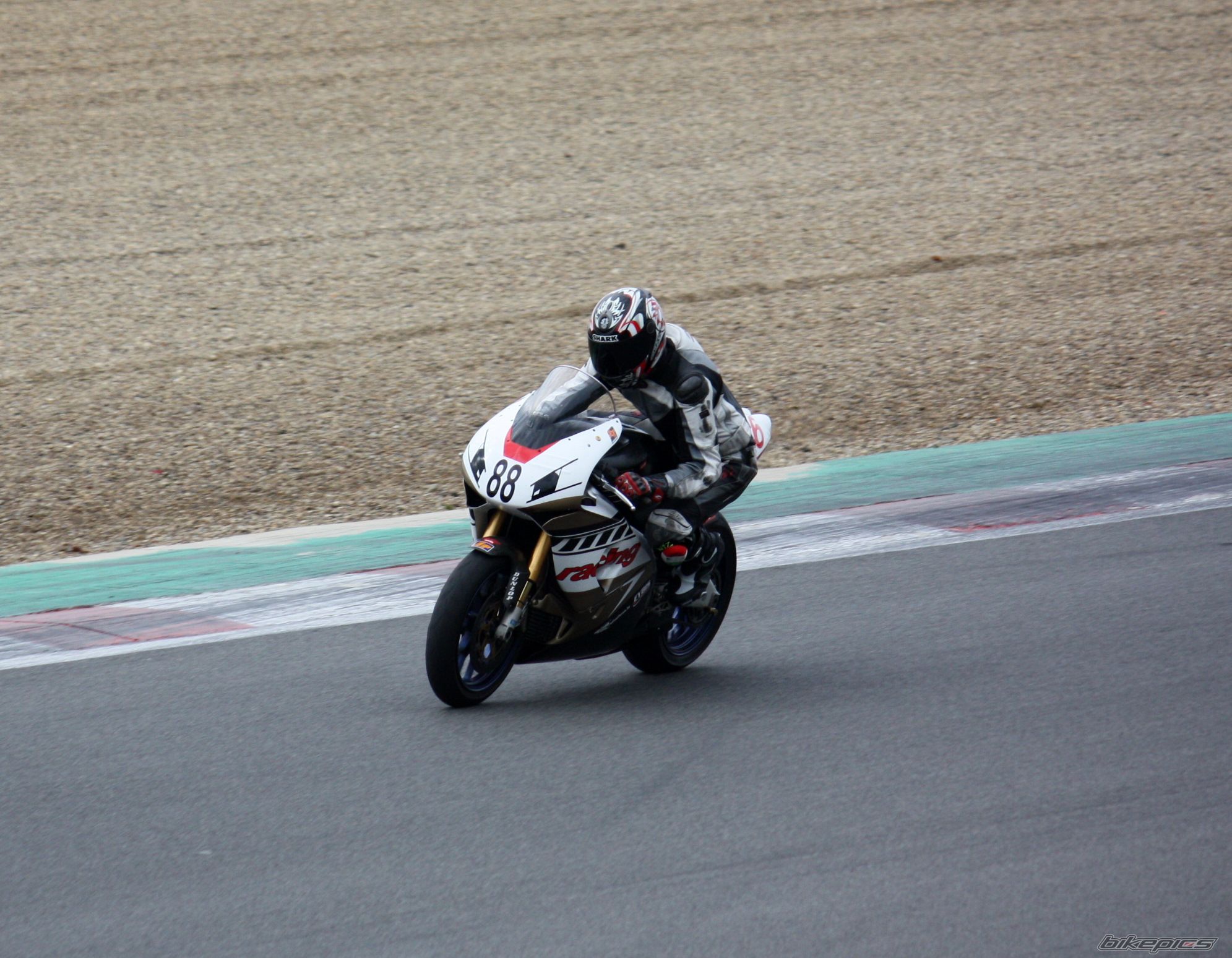 Bike Photo 1879399