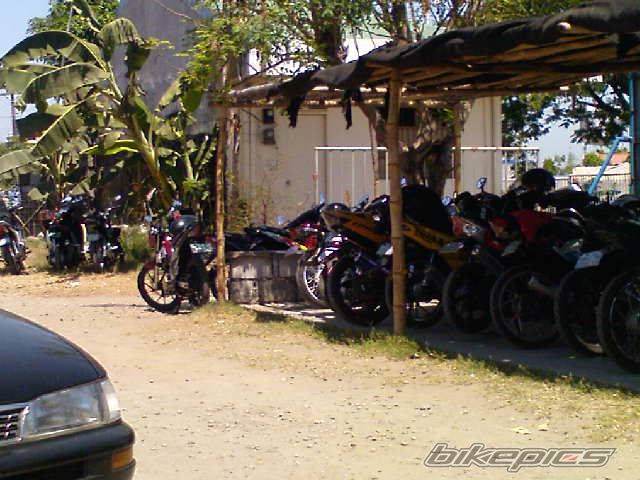 Photo 1879425