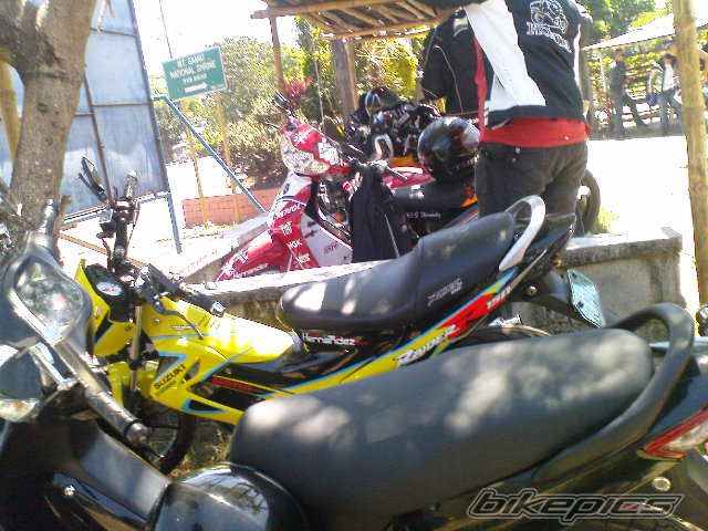 Photo 1879426