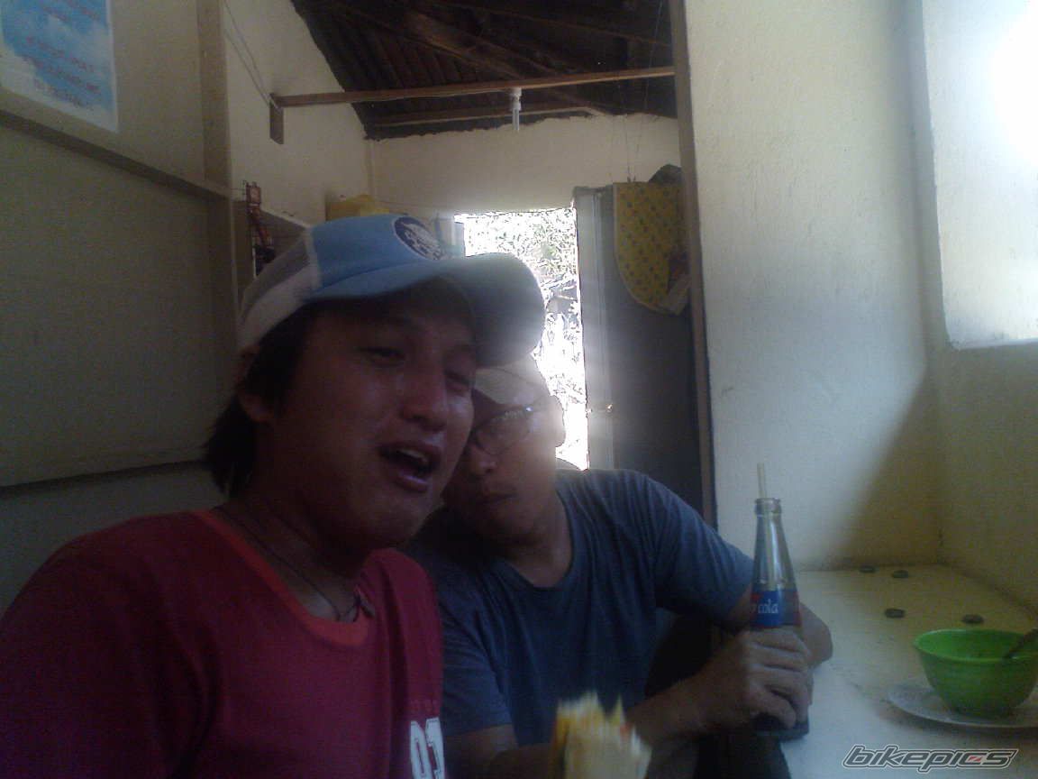 Photo 1879528