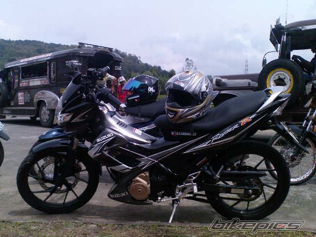 Photo 1879632