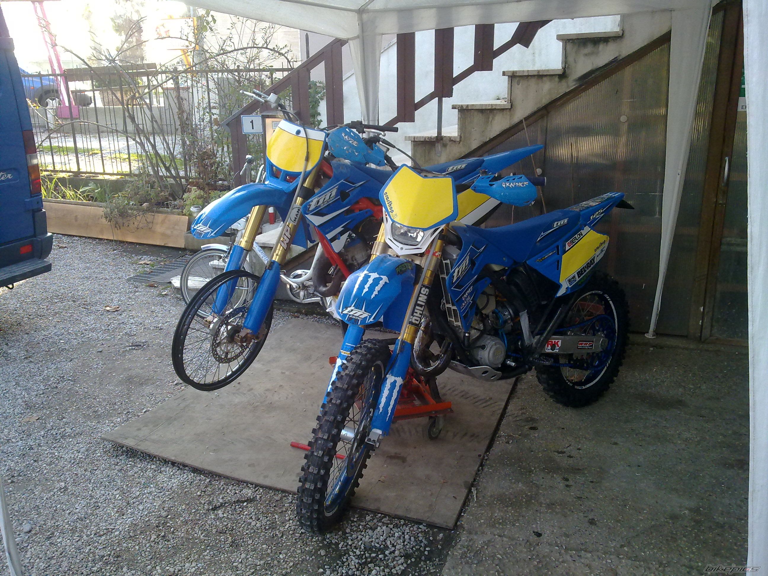 Photo 1879684