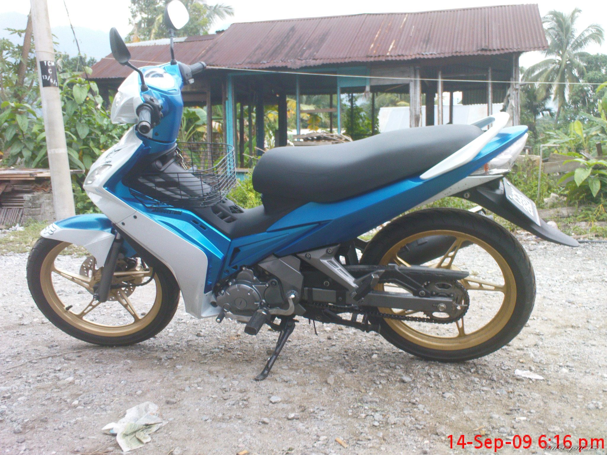 Photo 1879693