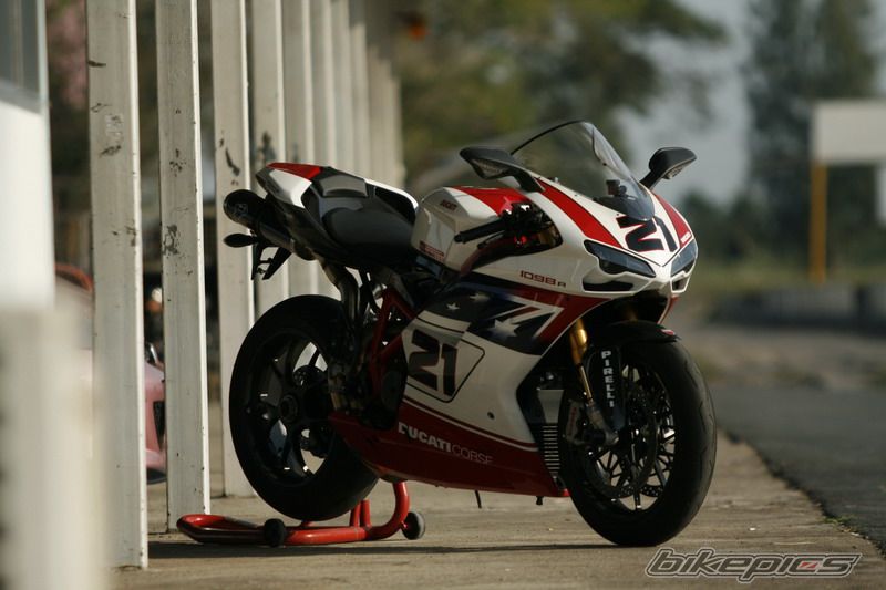 Bike Photo 1879812