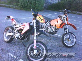 Photo 1879847