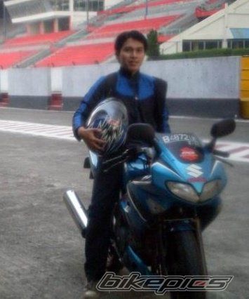 Bike Photo 1880052