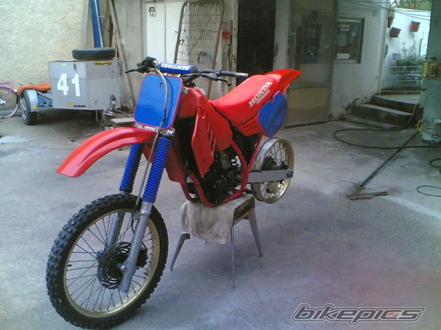 Photo 1880173