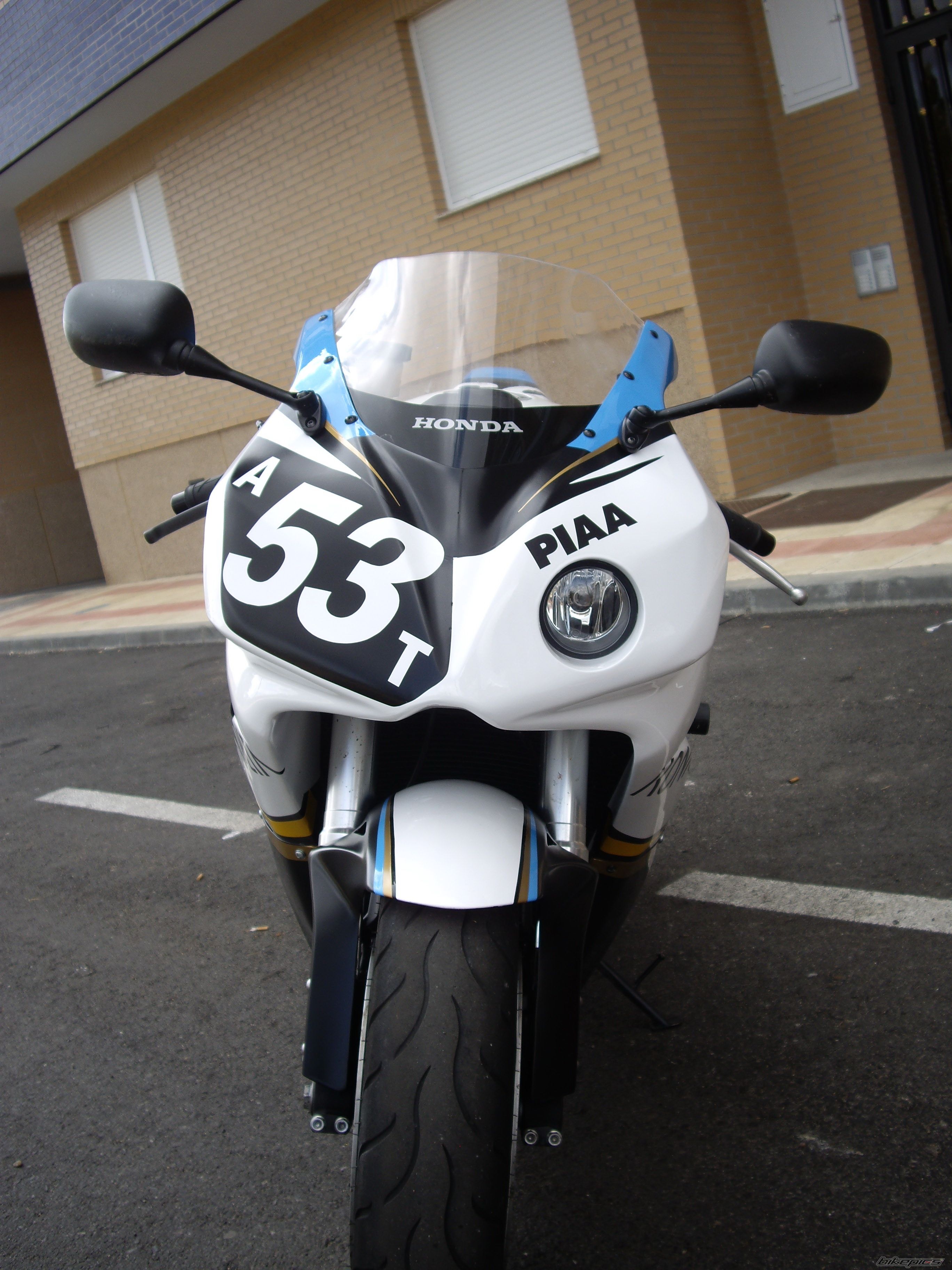 Bike Photo 1880204