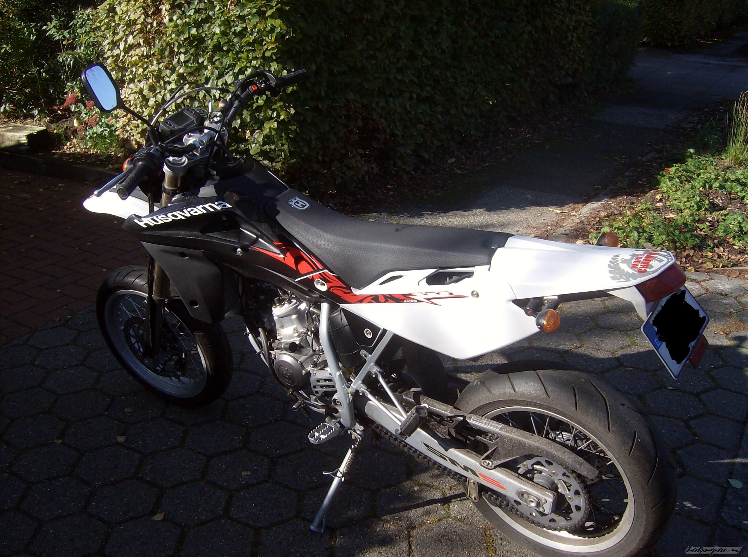 Bike Photo 1880306