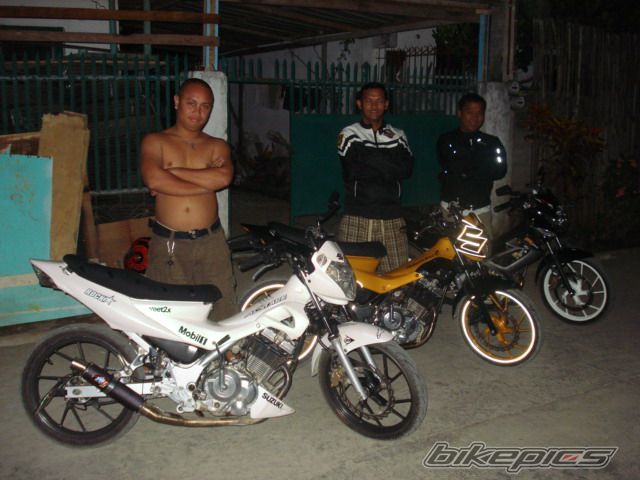 Photo 1880369