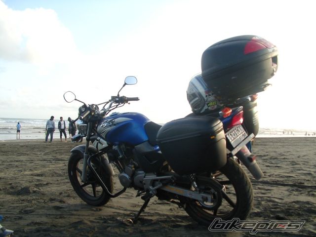 Photo 1880873