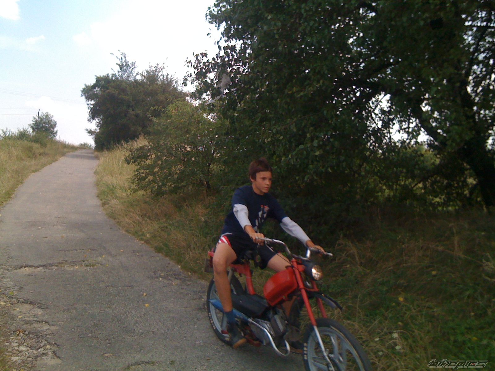 Photo 1881514