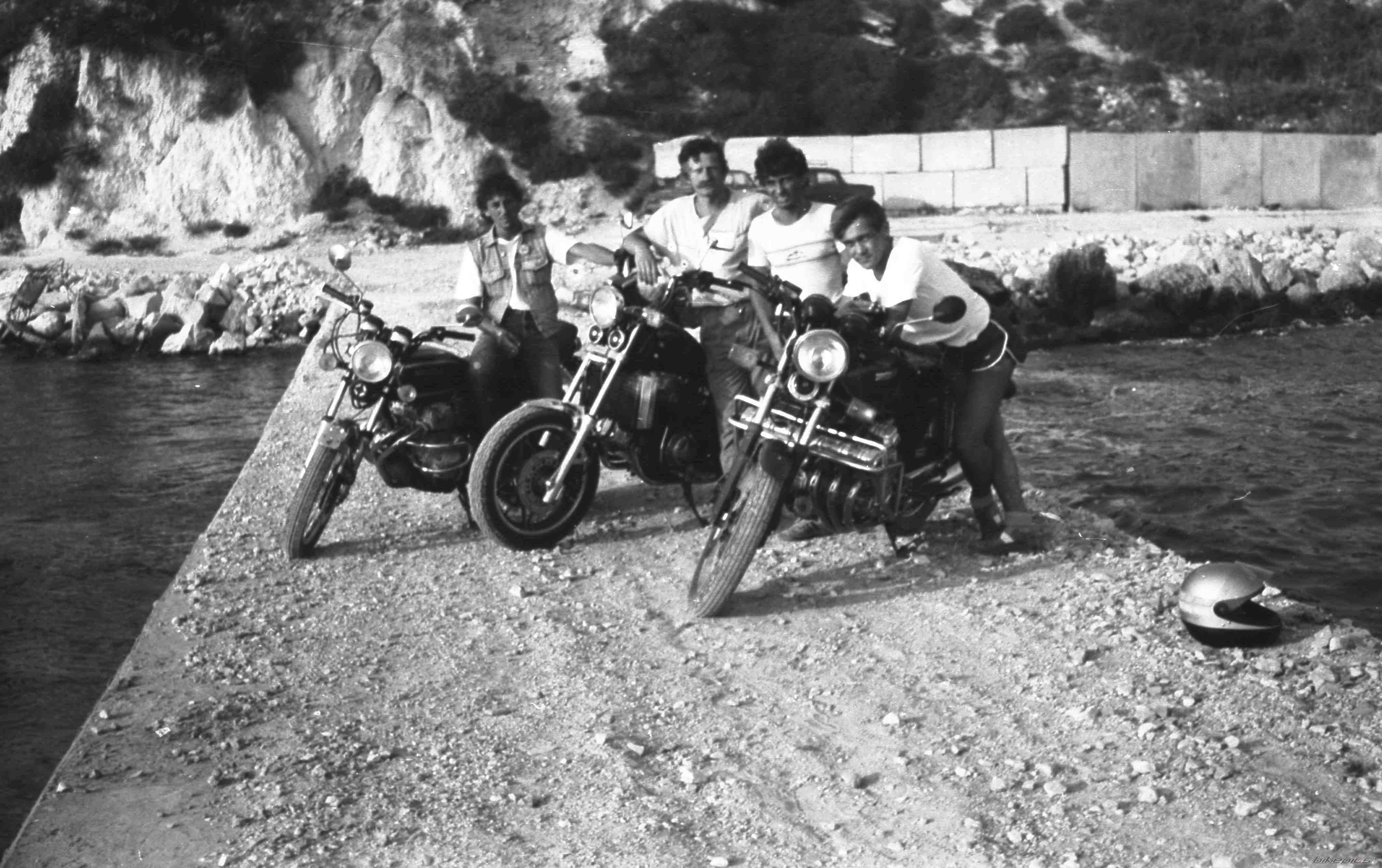 Bike Photo 1881673
