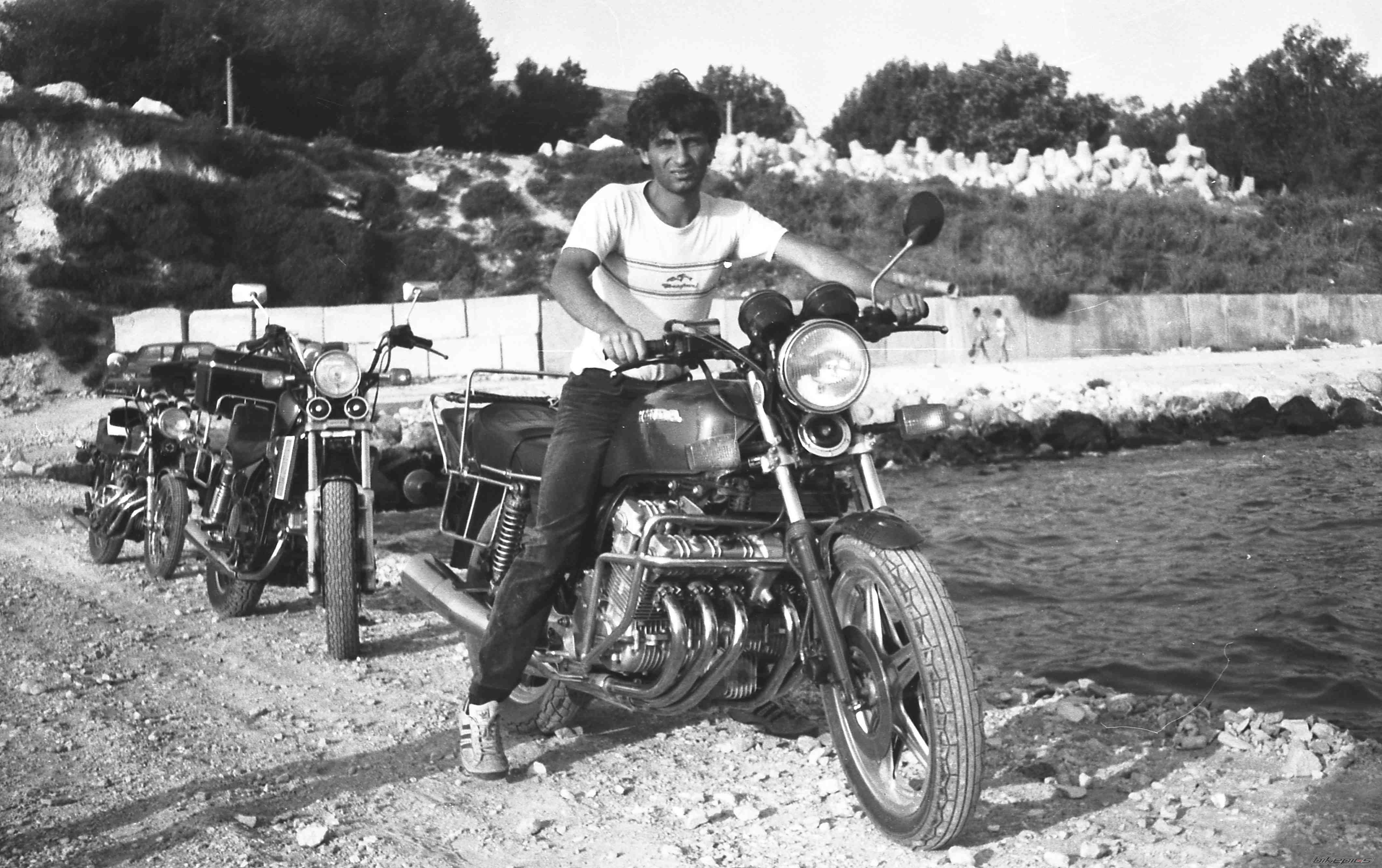 Bike Photo 1881679