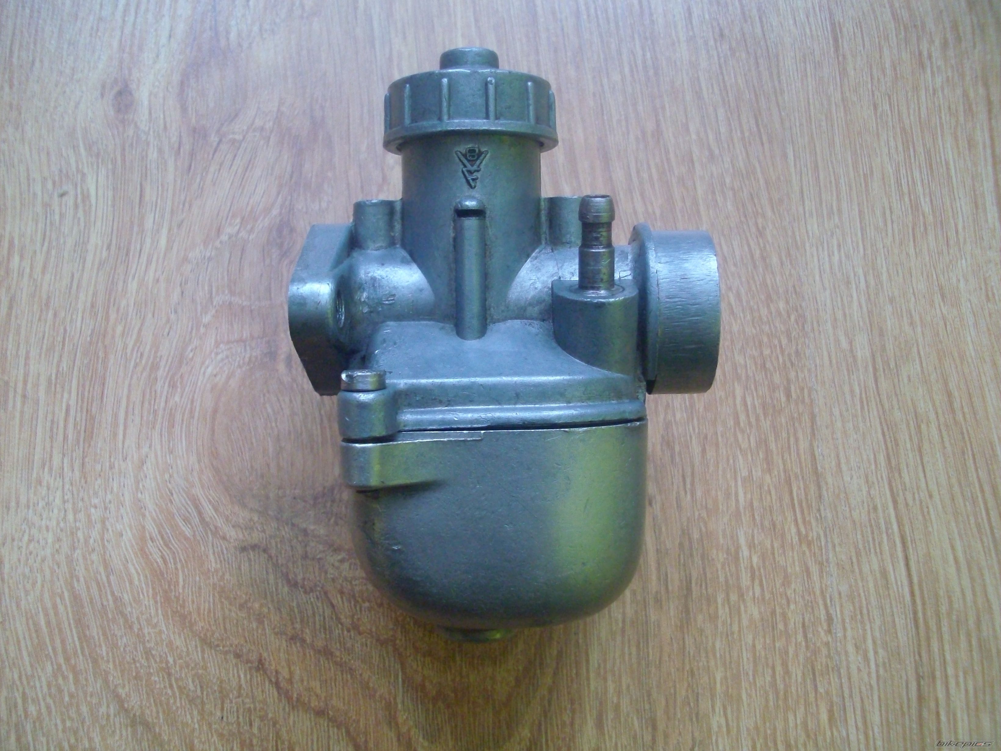 Photo 1881945