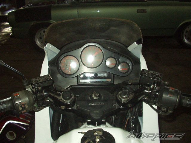 Photo 1882086