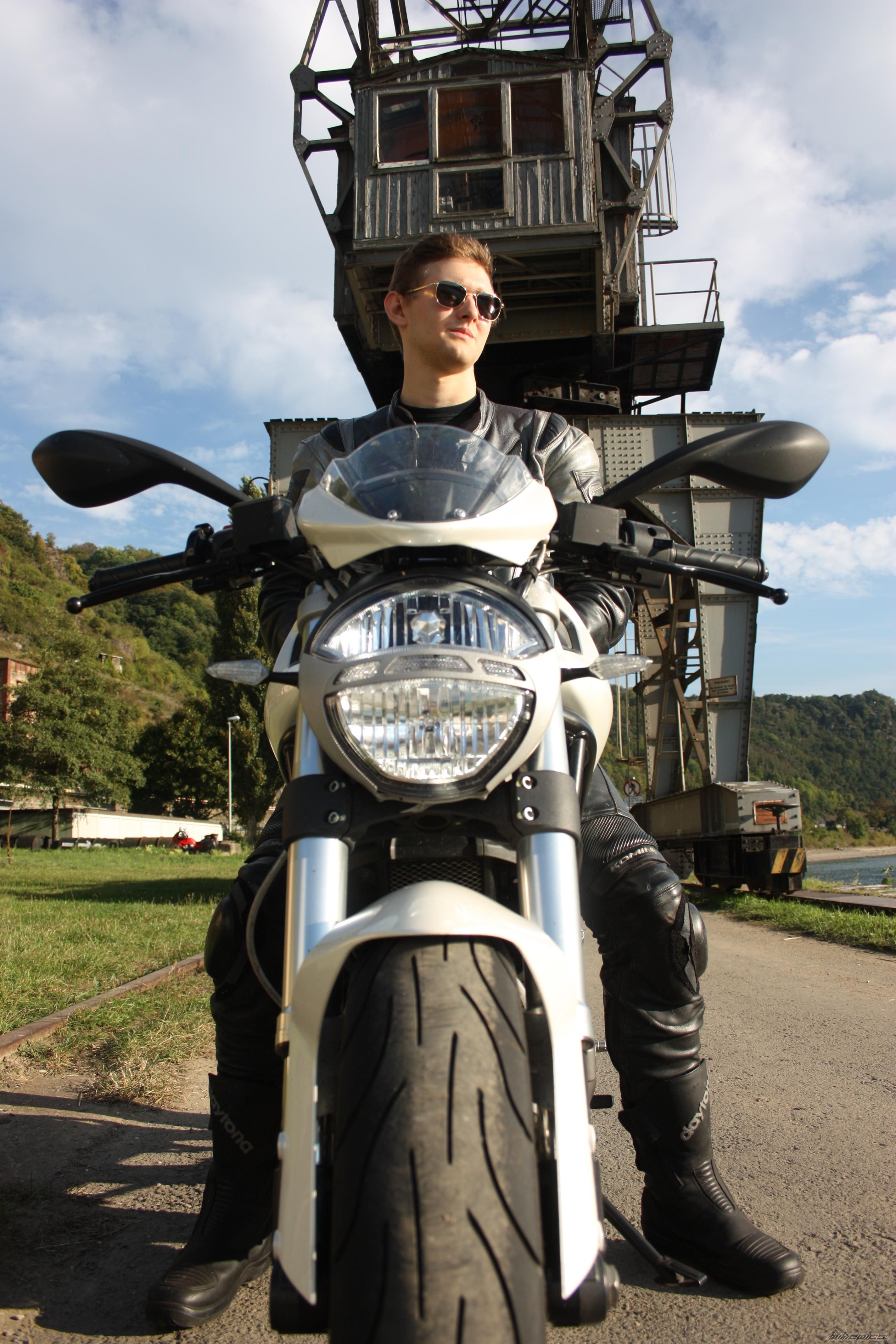 Bike Photo 1882334