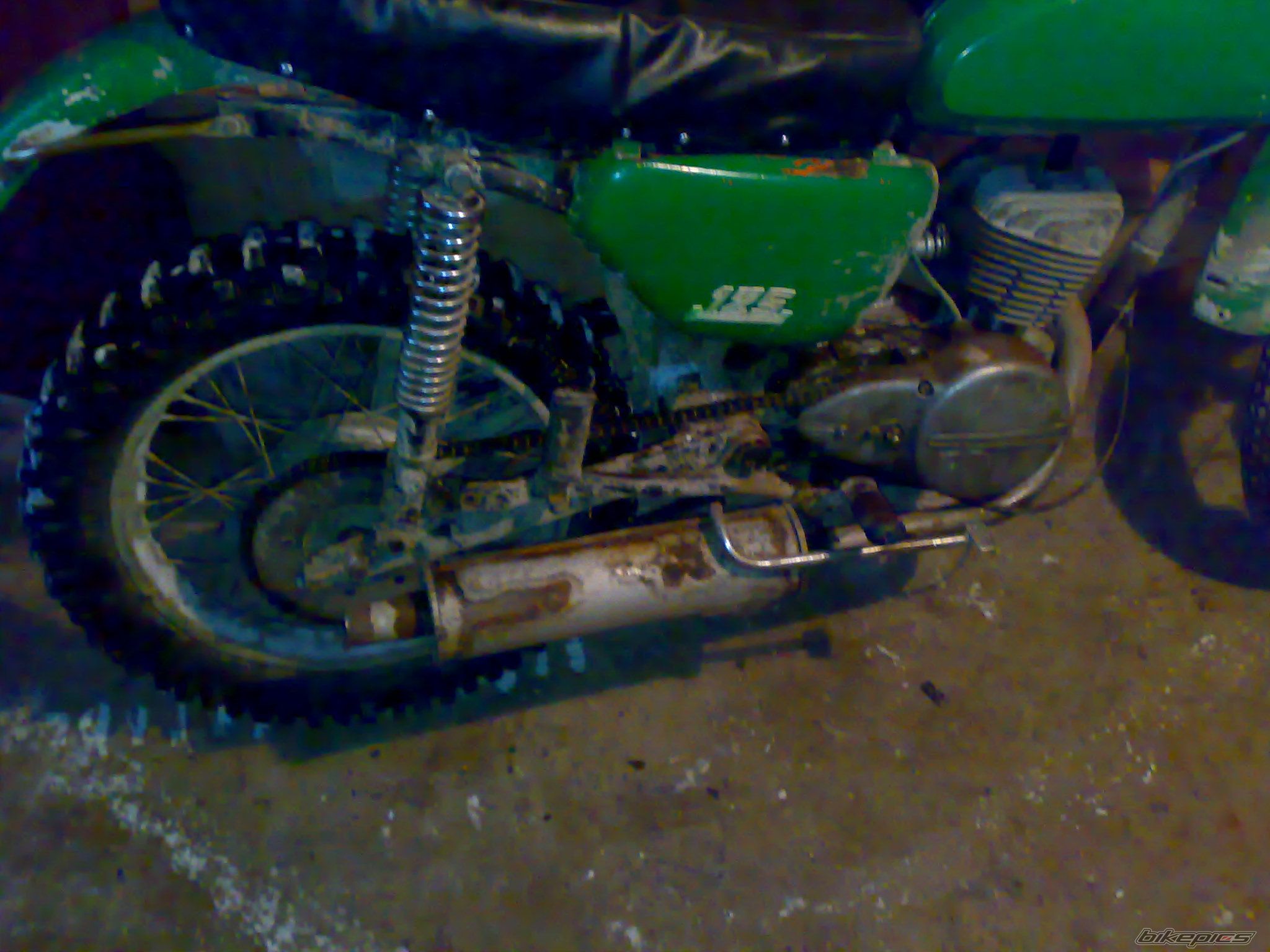 Photo 1882375