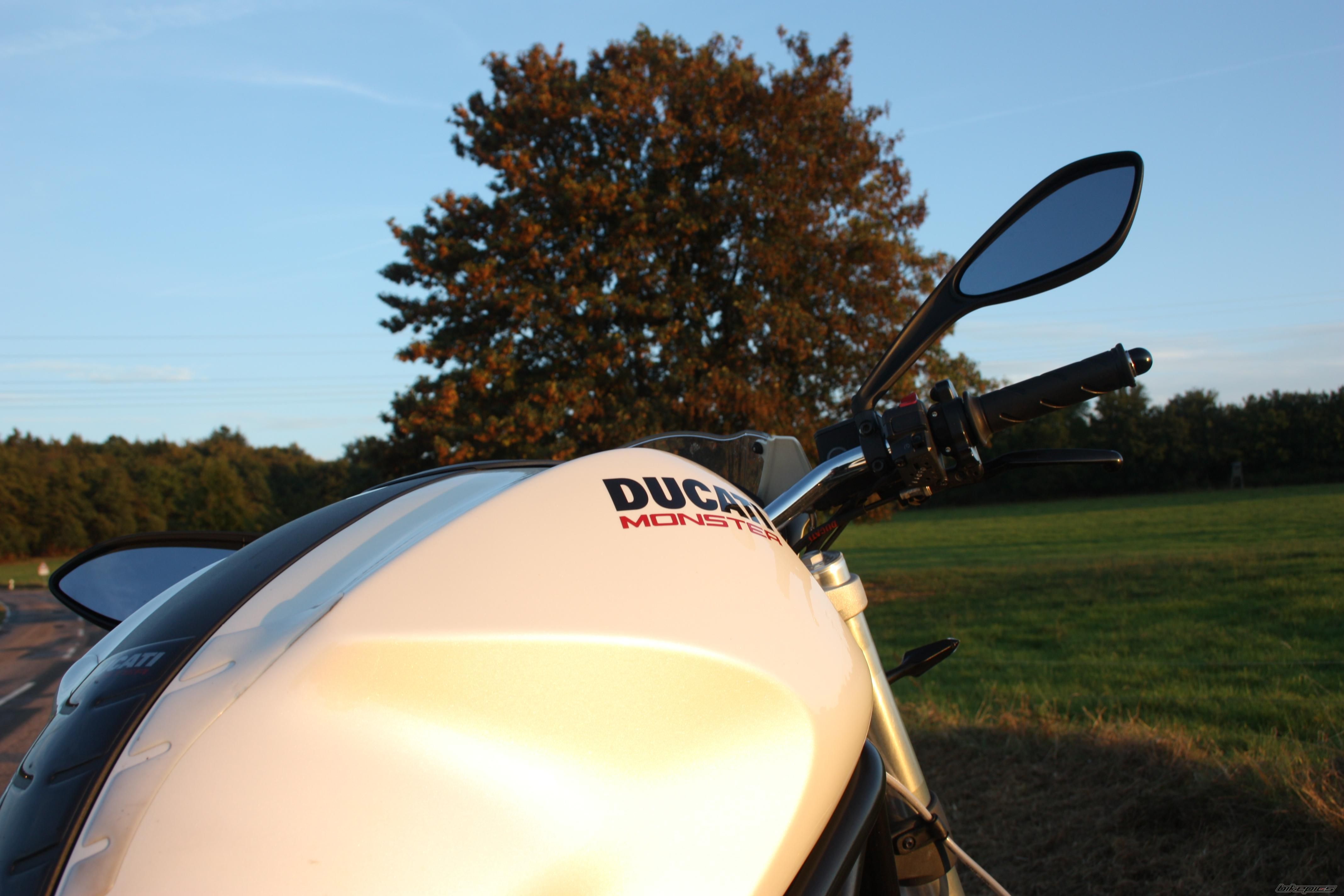 Bike Photo 1882391