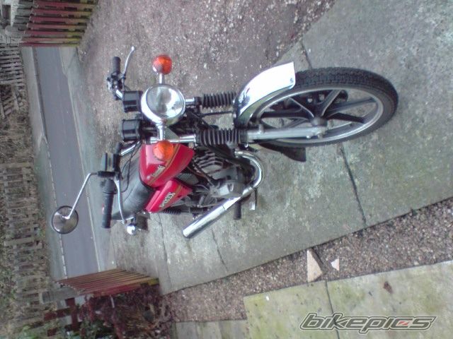 Photo 1882392