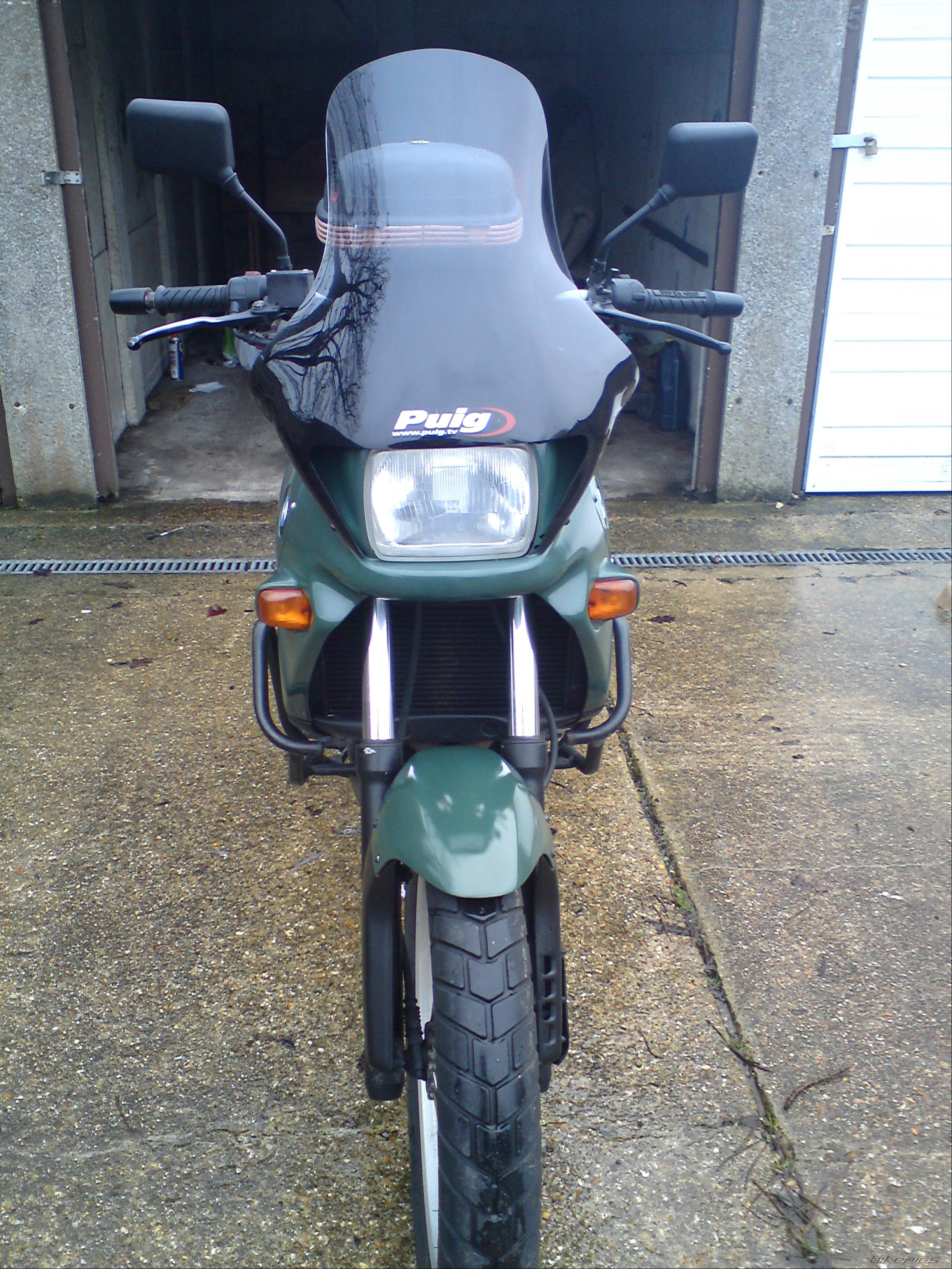 Photo 1882465