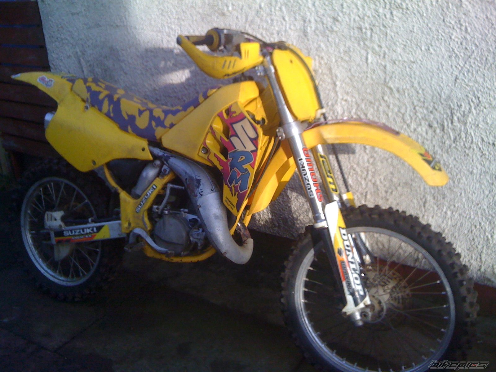 Photo 1882494