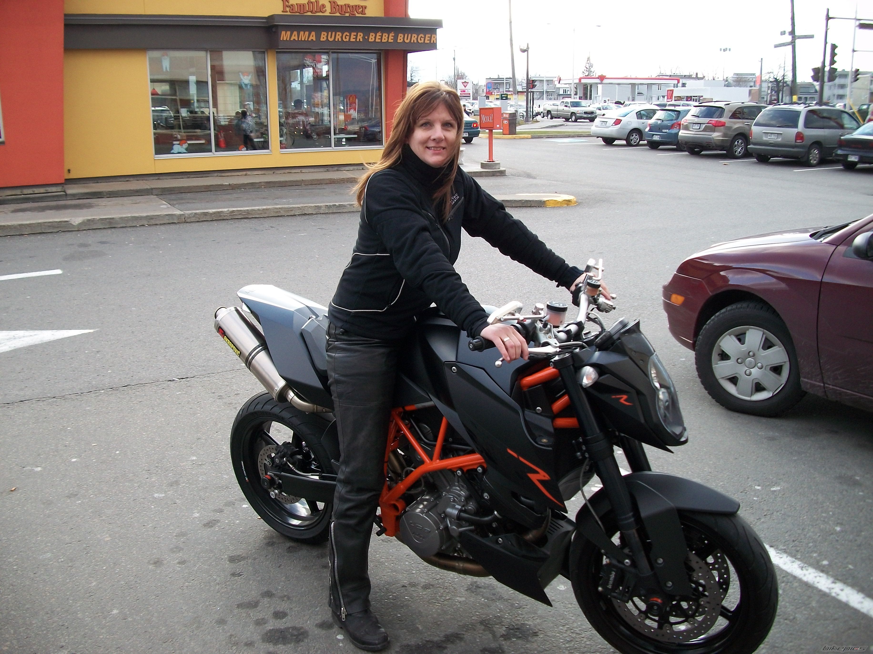 Bike Photo 1882570