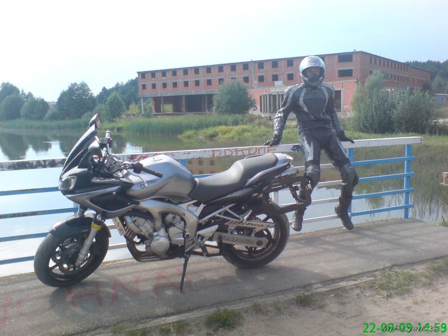 Bike Photo 1882587