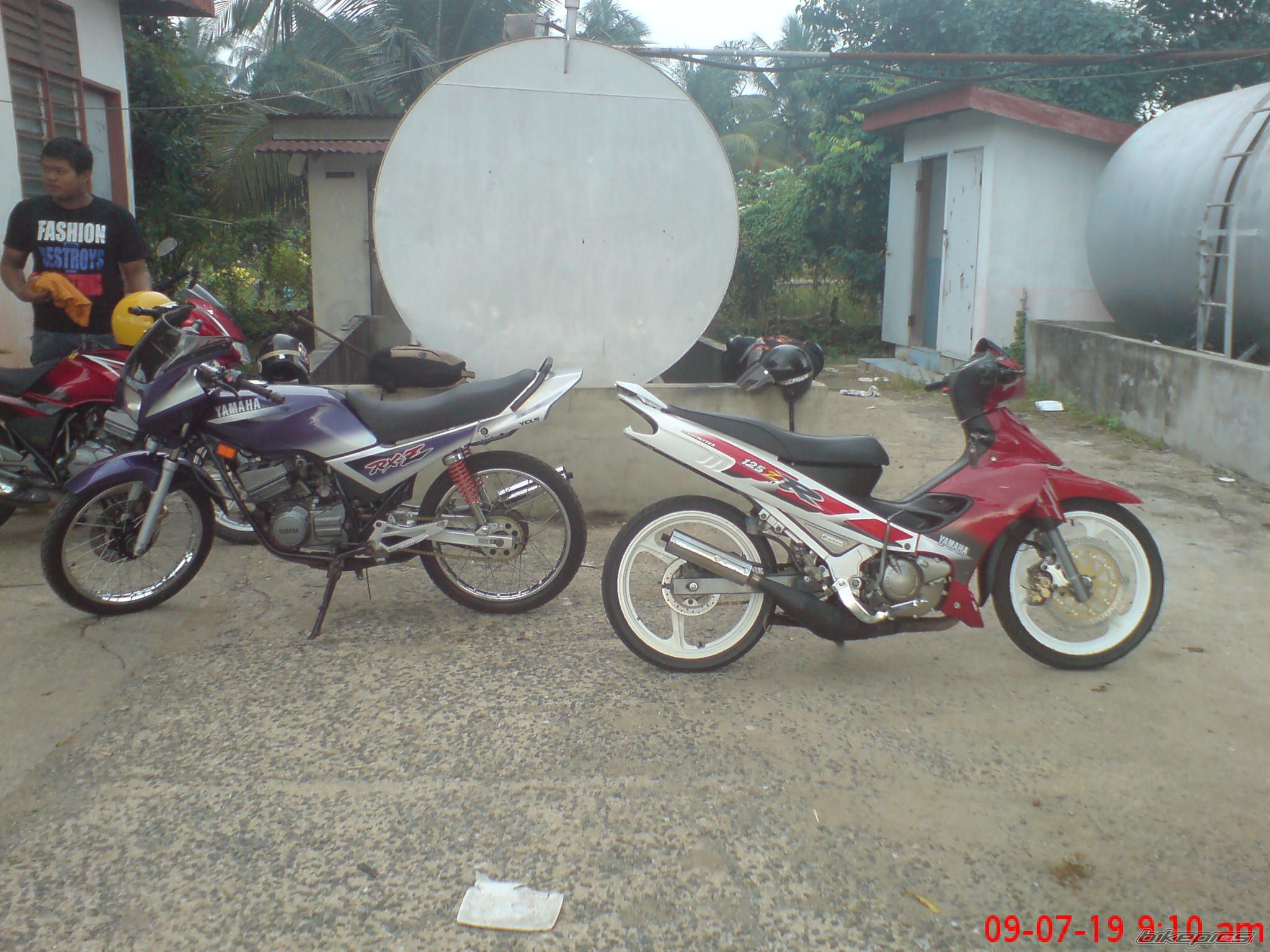 Bike Photo 1882633
