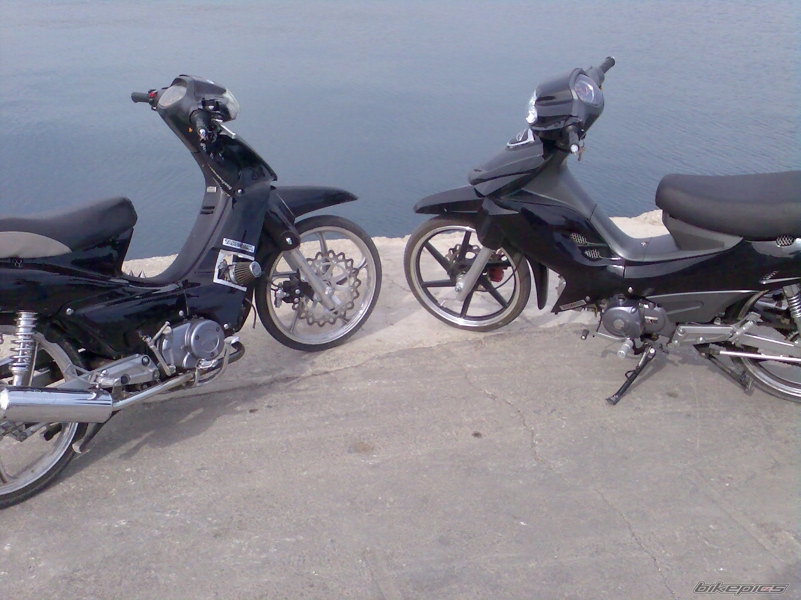 Bike Photo 1882831