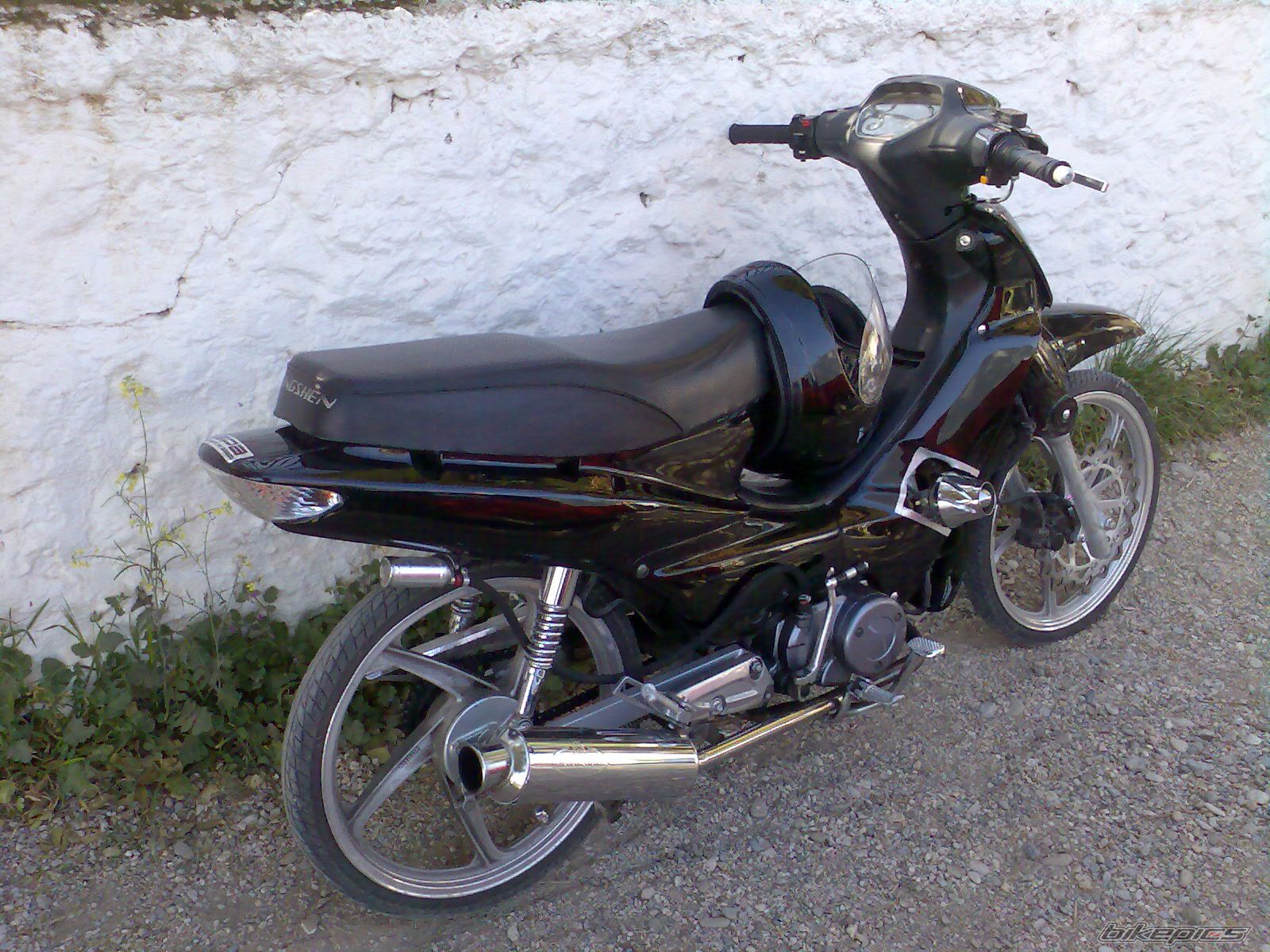 Bike Photo 1882846