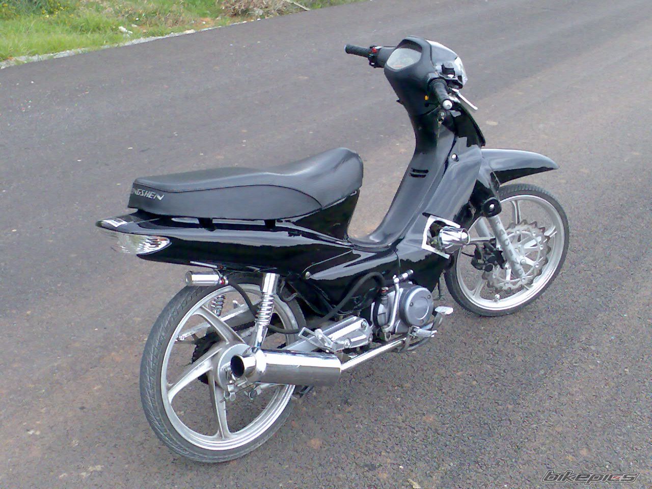 Bike Photo 1882852